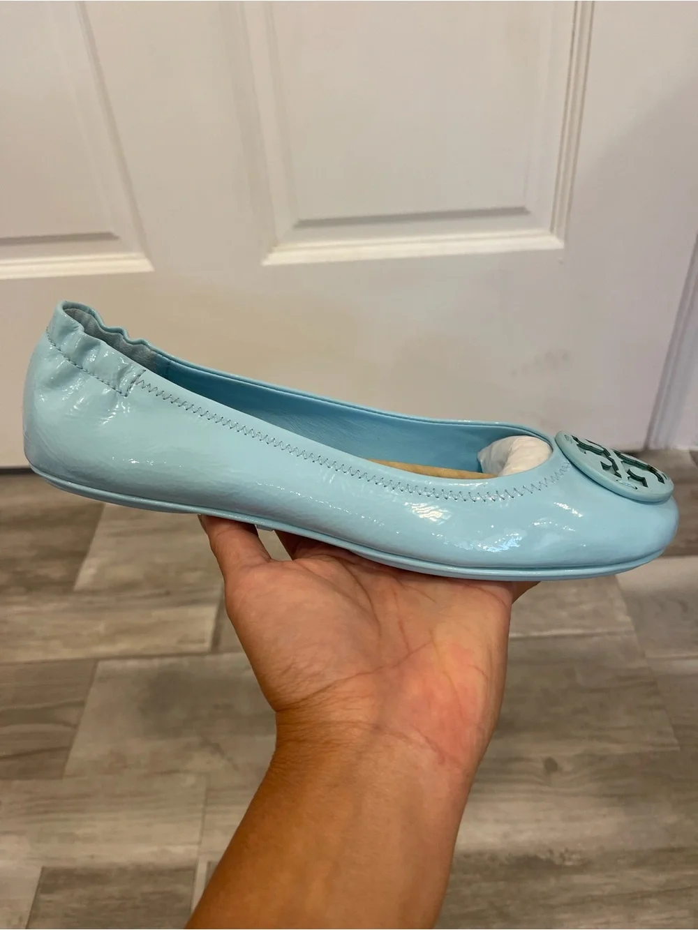 Tory Burch Minnie Travel Ballet Flats Size 7 Island Blue Patent Leather NIB